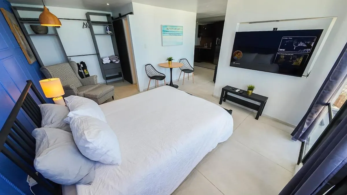Deluxe Ocean View Studio With Free Parking & Pool San Juan Daire